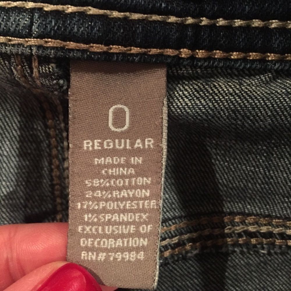 Chico’s Jeans  - Picture 6 of 7